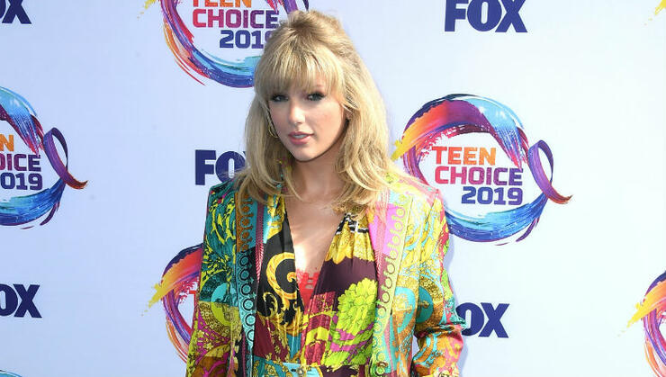 Taylor Swifts Lover Album Presale Numbers Revealed Iheartradio