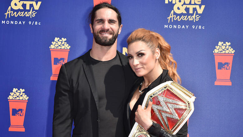 WWE Superstars Seth Rollins, Becky Lynch Present Award, Pose