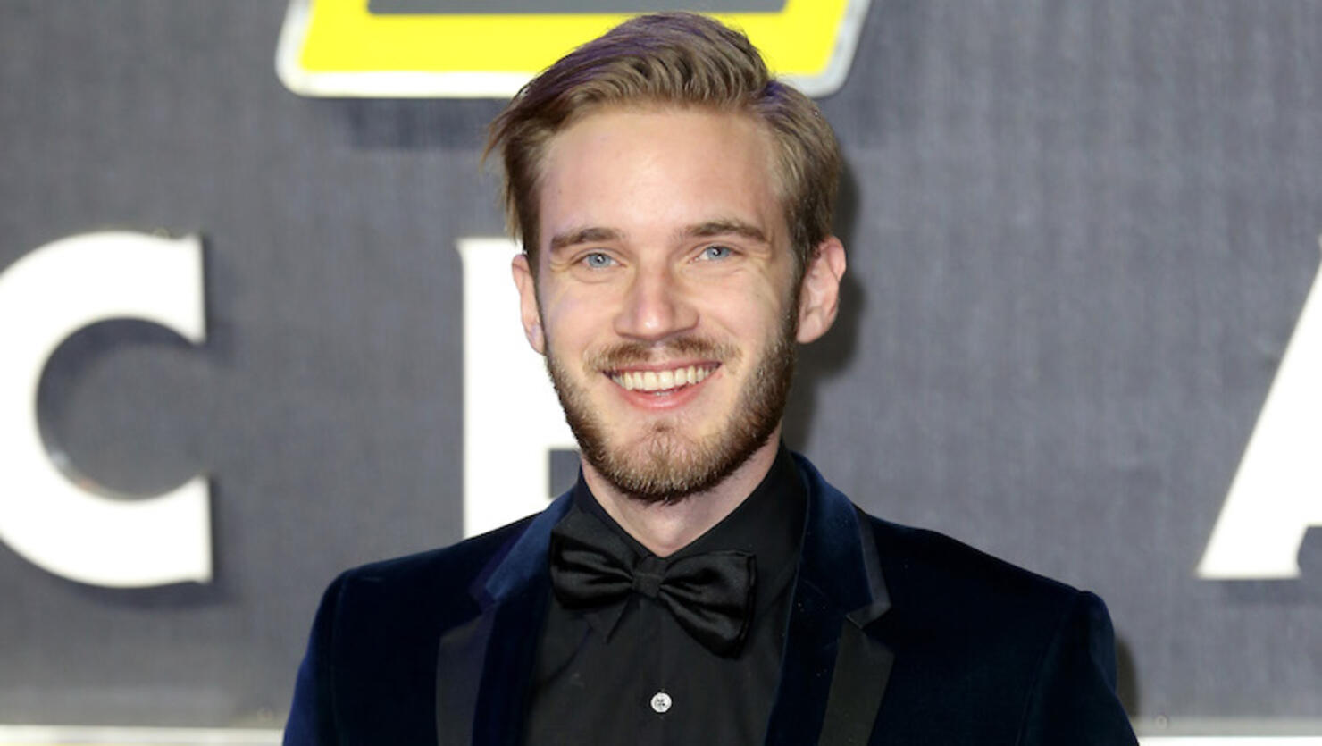 "Star Wars: The Force Awakens" - European Film Premiere - Red Carpet Arrivals