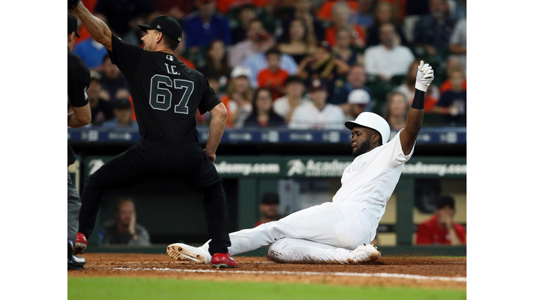 Los Angeles Angels of Anaheim v Houston Astros