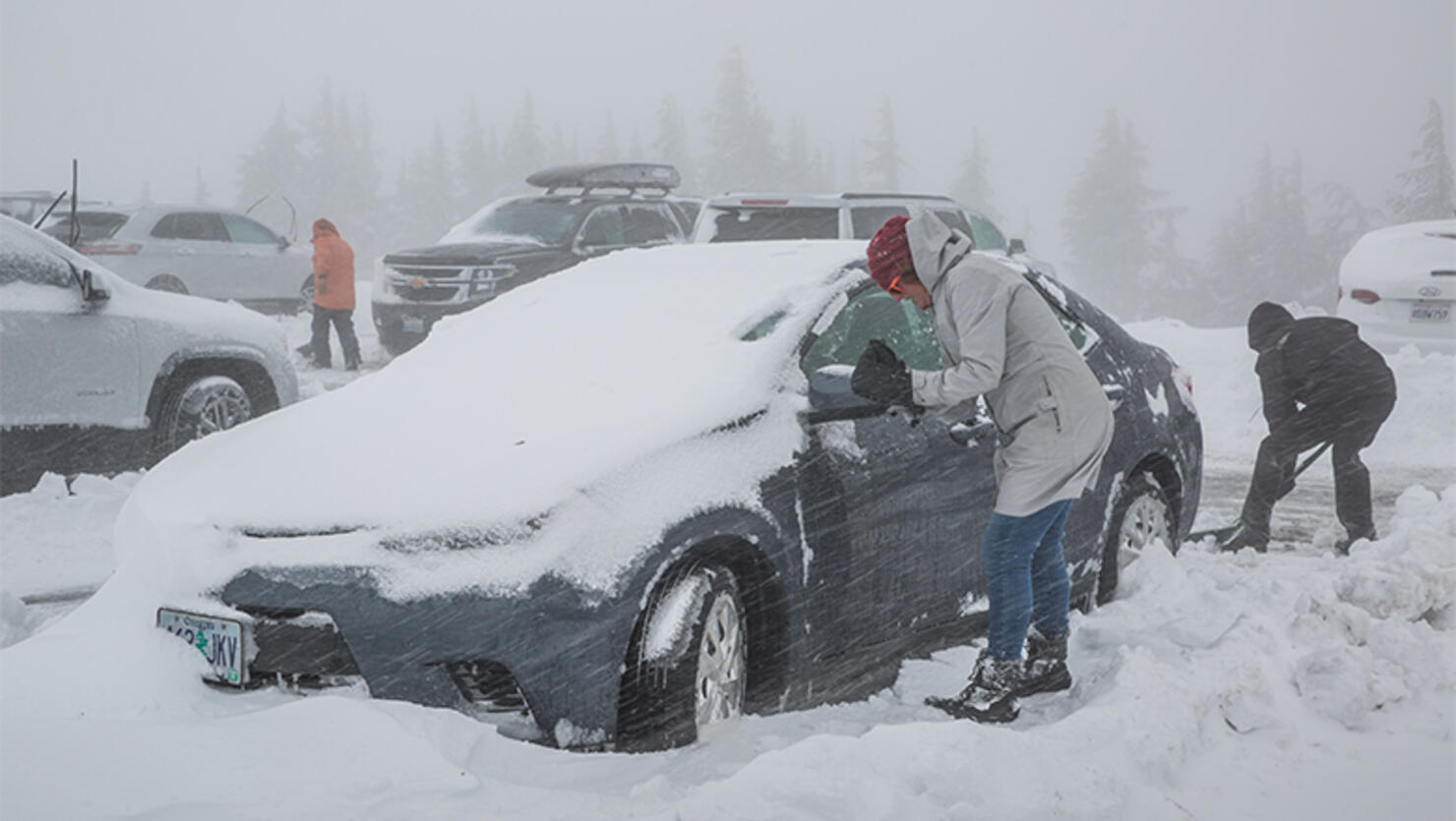 Spring Snowstorm Hits Oregon's Mt. Hood