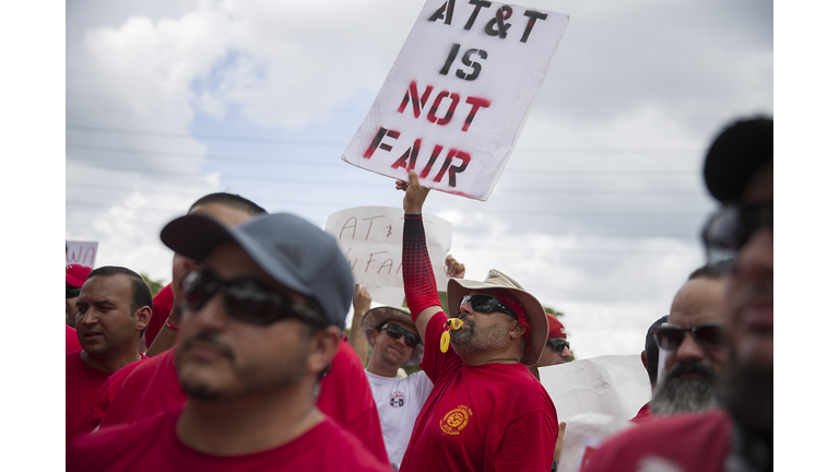 20,000 AT&T Workers Across The Southeast Go On Strike Over Unfair Labor Practices