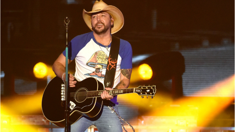 Jason Aldean Scores Fourth Consecutive No. 1 With 'Rearview Town'