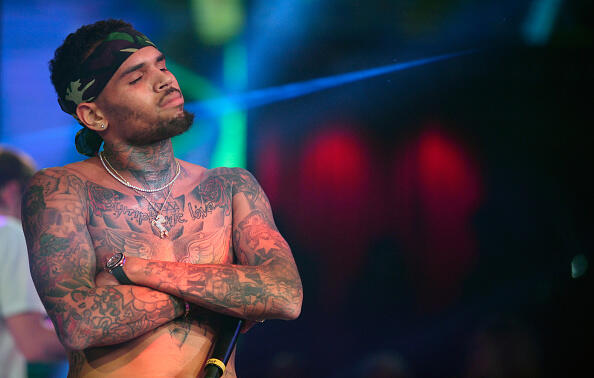 Why Did Chris Brown Unfollow Everyone On Instagram? There's a Good Reason - Thumbnail Image