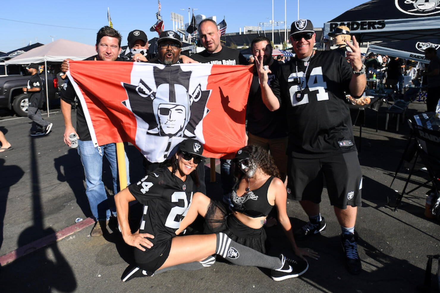 Los Angeles Rams v Oakland Raiders