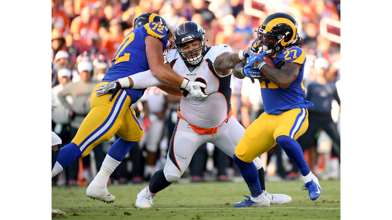 Denver Broncos v Los Angeles Rams