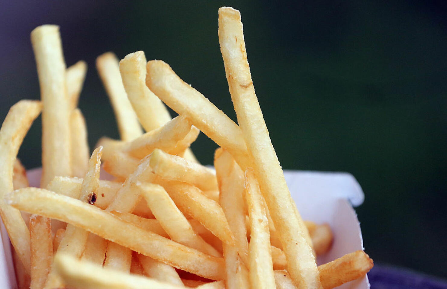 Government Backs TV Adverts To Promote Healthier Eating