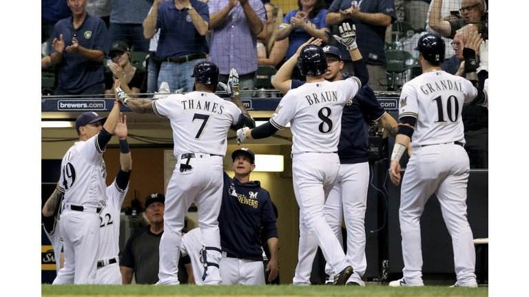 Houston Astros v Milwaukee Brewers