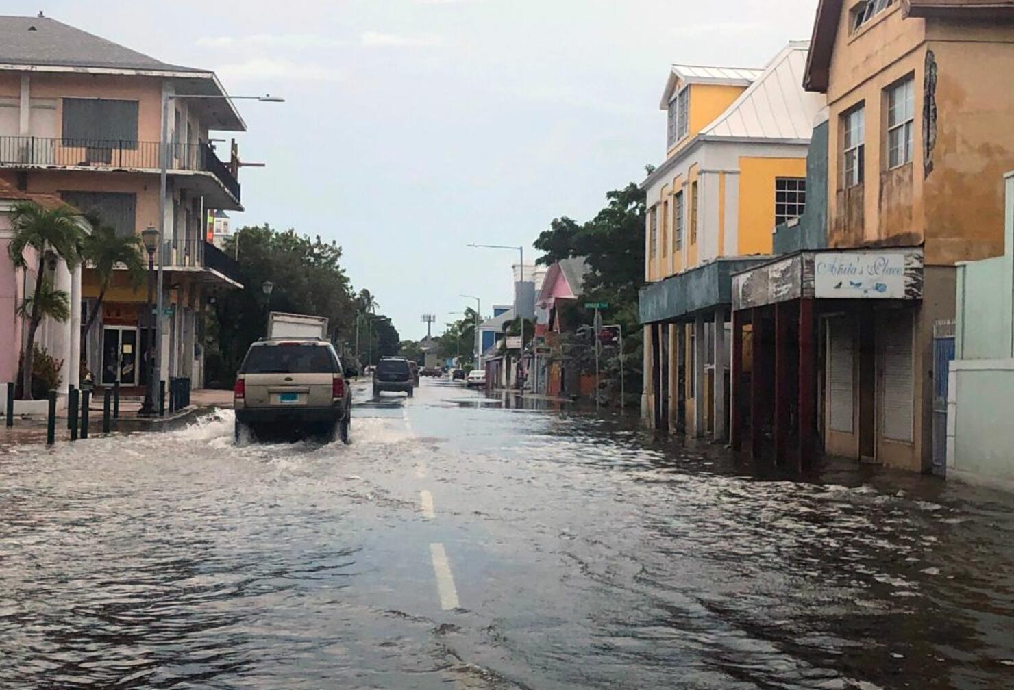 BAHAMAS-WEATHER-HURRICANE