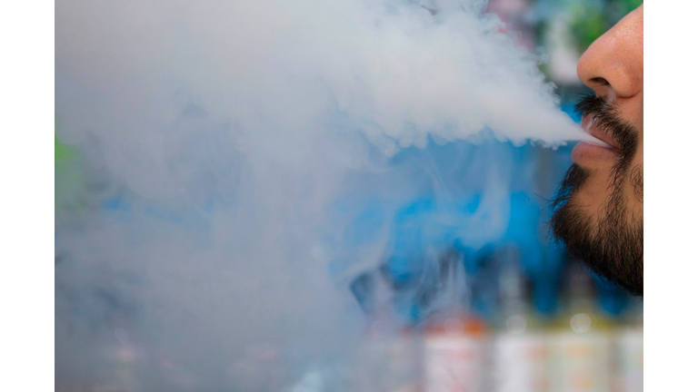US-LIFESTYLE-HEALTH-SMOKING