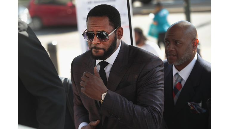 R Kelly Returns To Court For Hearing On Aggravated Sexual Abuse Charges