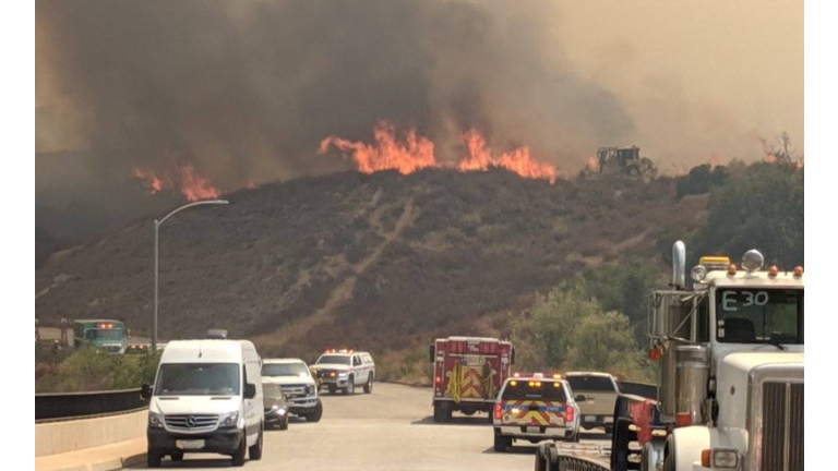 Officials: Blaze Near Murrieta 35% Contained With 2,000 Acres Burned