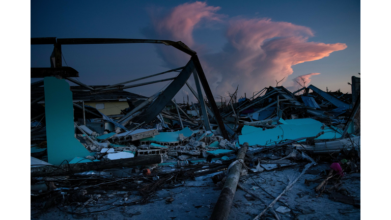 TOPSHOT-US-WEATHER-HURRICANE-BAHAMAS