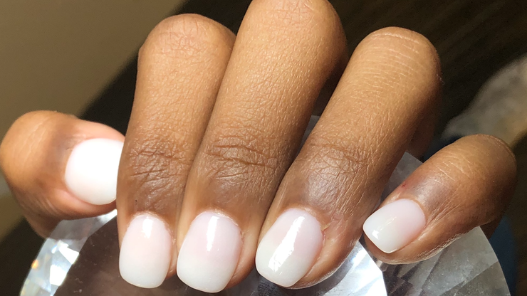 Diamond Gets Manicure For Elvis's Wedding, But Looks Nothing Like She ...