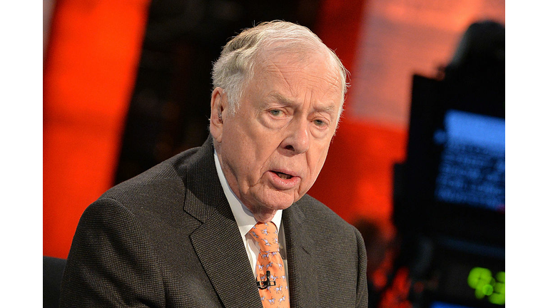 T. Boone Pickens Visits FOX Business Network's "Wall Street Week"