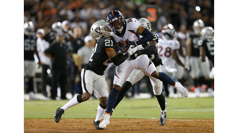 Denver Broncos v Oakland Raiders