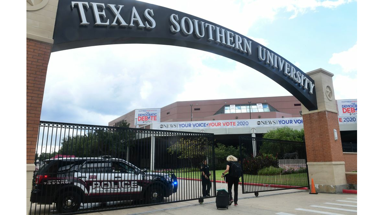 US-POLITICS-DEMOCRATS-DEBATE-PREP