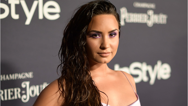 InStyle Presents Third Annual "InStyle Awards" - Red Carpet