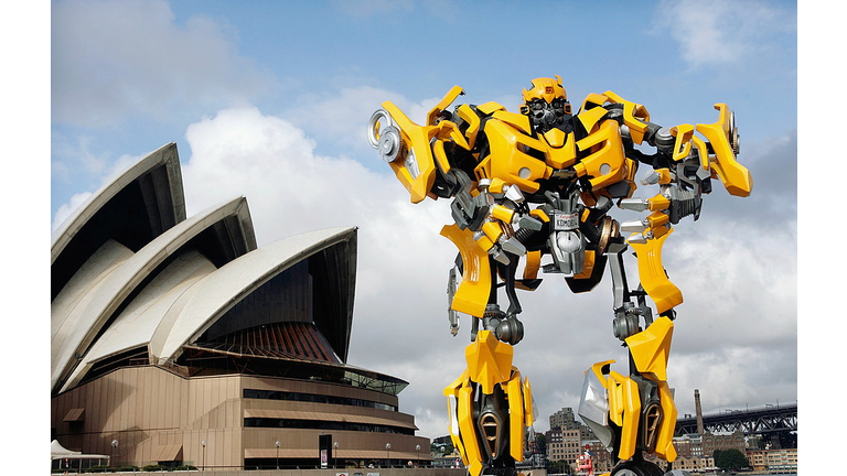 Transformers Robot Descends On Sydney