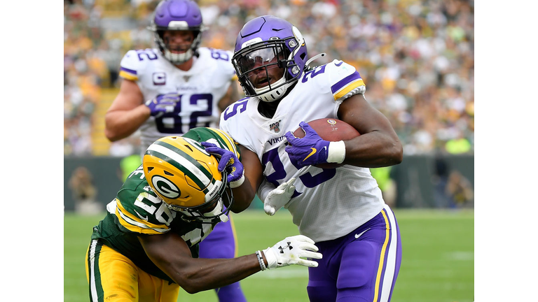 Minnesota Vikings v Green Bay Packers