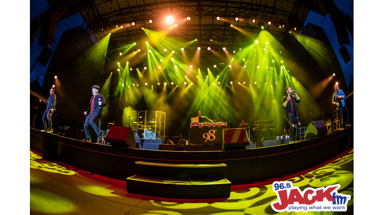 98 Degrees and Boyz II Men at the Washington State Fair 