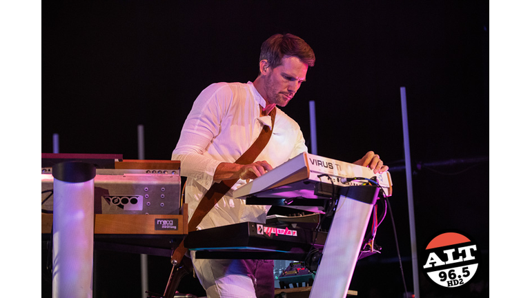 Tycho at the Paramount Theatre with Poolside