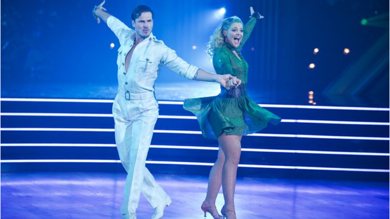 Watch Lauren Alaina's 'Dancing With The Stars' Debut