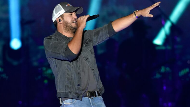 Luke Bryan To Perform At 'Opry Goes Pink' Event In Support Of Breast Cancer