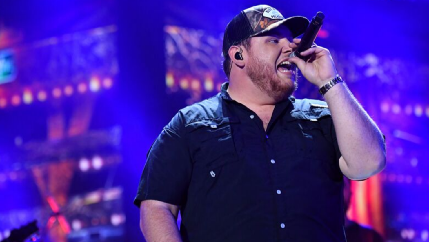 Luke Combs Announces Headlining 'What You See Is What You Get Tour' In 2020
