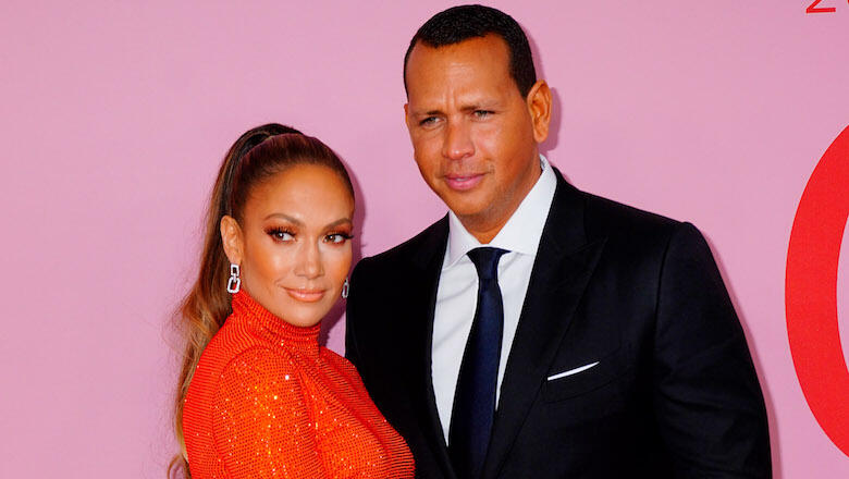 Alex Rodriguez Gushes Over Jennifer Lopez's Epic Versace Runway Moment - Thumbnail Image