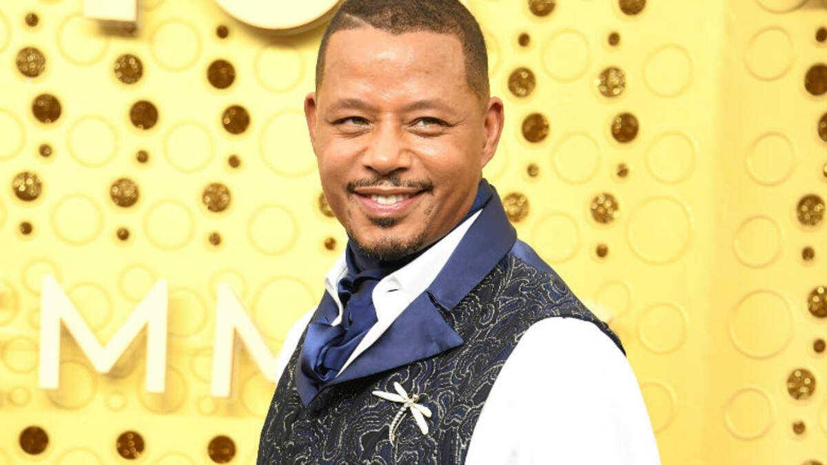 Terrence Howard Talks Gravity in Emmys Red-Carpet Interview