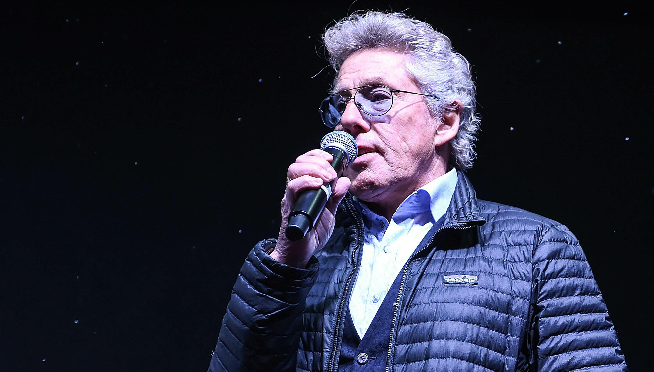 The Who Cut Short Texas Concert After Roger Daltrey Loses His Voice ...