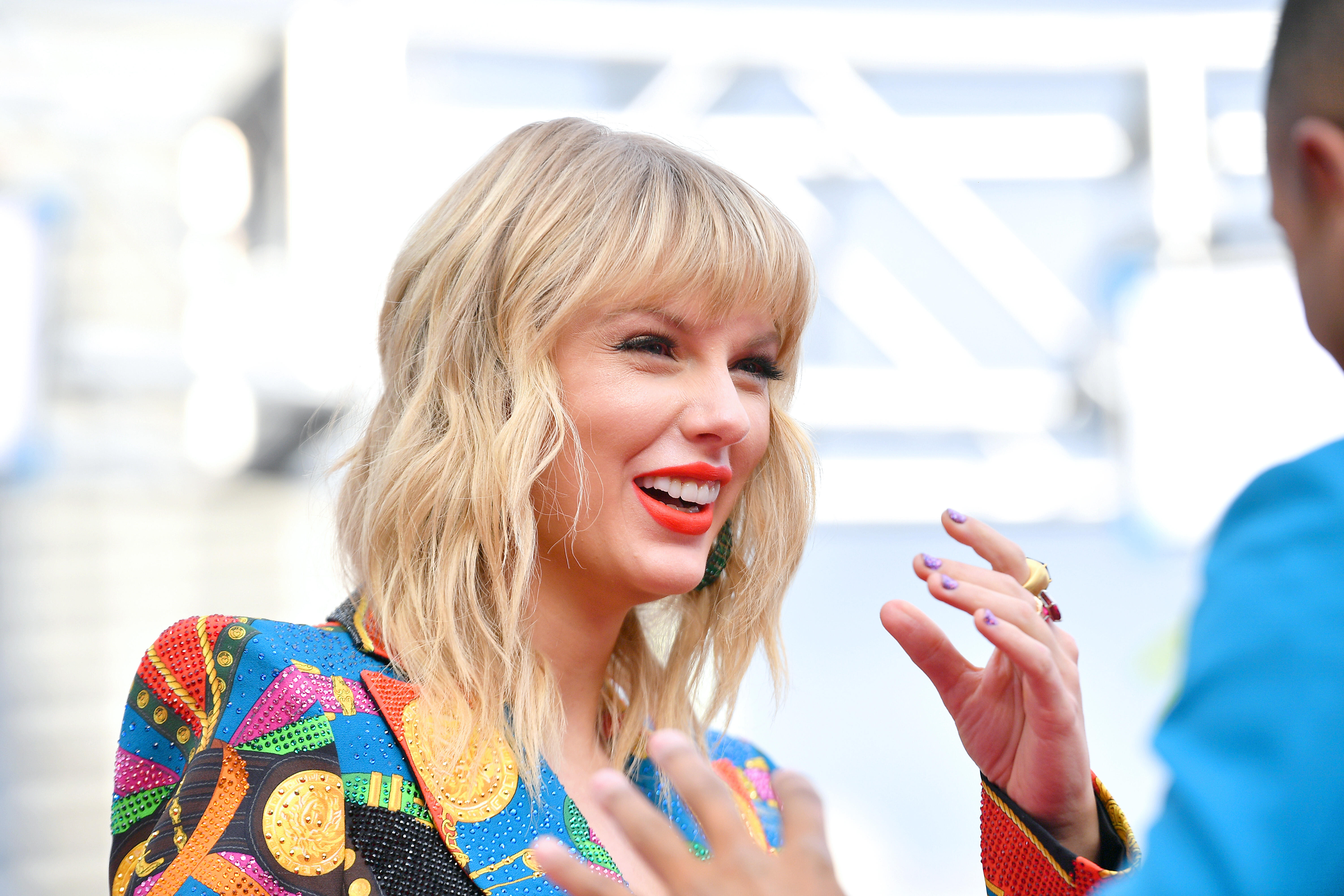 Website Ranks All Of Taylor Swift's Songs From Best To Worst | Bobby ...