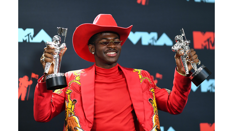 TOPSHOT-DOUNIAMAG-US-ENTERTAINMENT-MUSIC-AWARDS-MTV-VMA