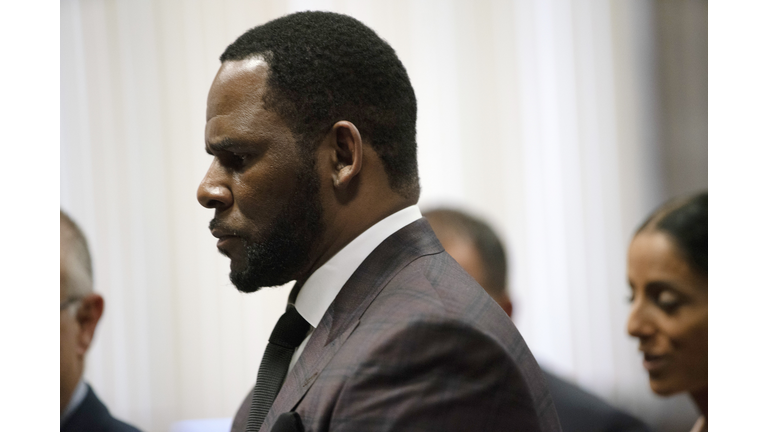 R Kelly Returns To Court For Hearing On Aggravated Sexual Abuse Charges