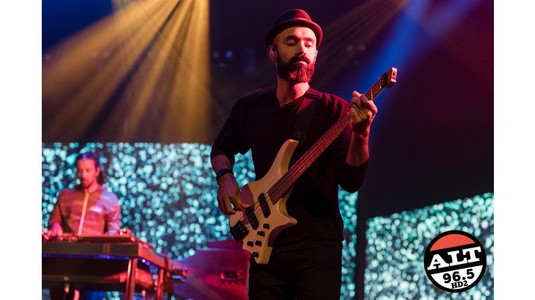 Incubus at the Paramount Theatre with Dub Trio