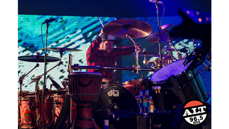 Incubus at the Paramount Theatre with Dub Trio