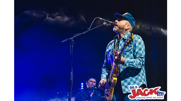 Alice in Chains and City and Colour at WaMu