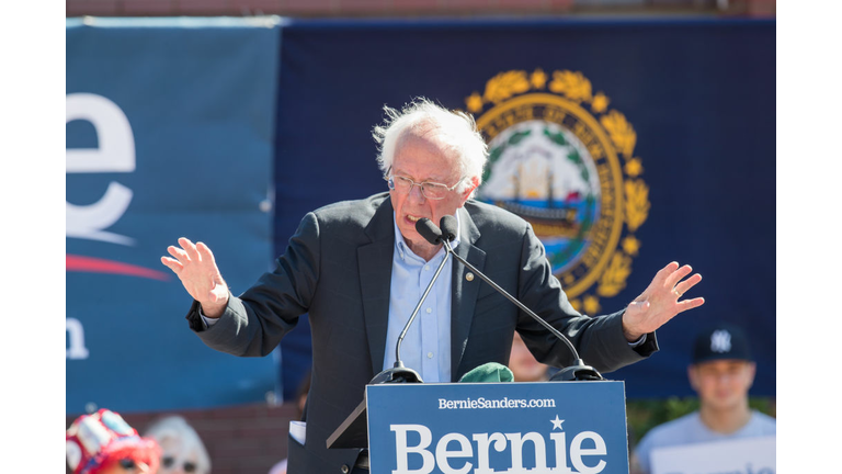 Bernie Sanders Tours Colleges In New Hampshire