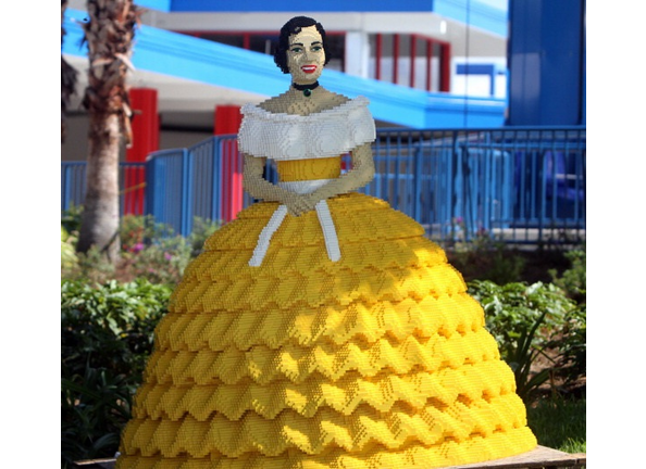 Lego  Belle From Beauty and the Beast
