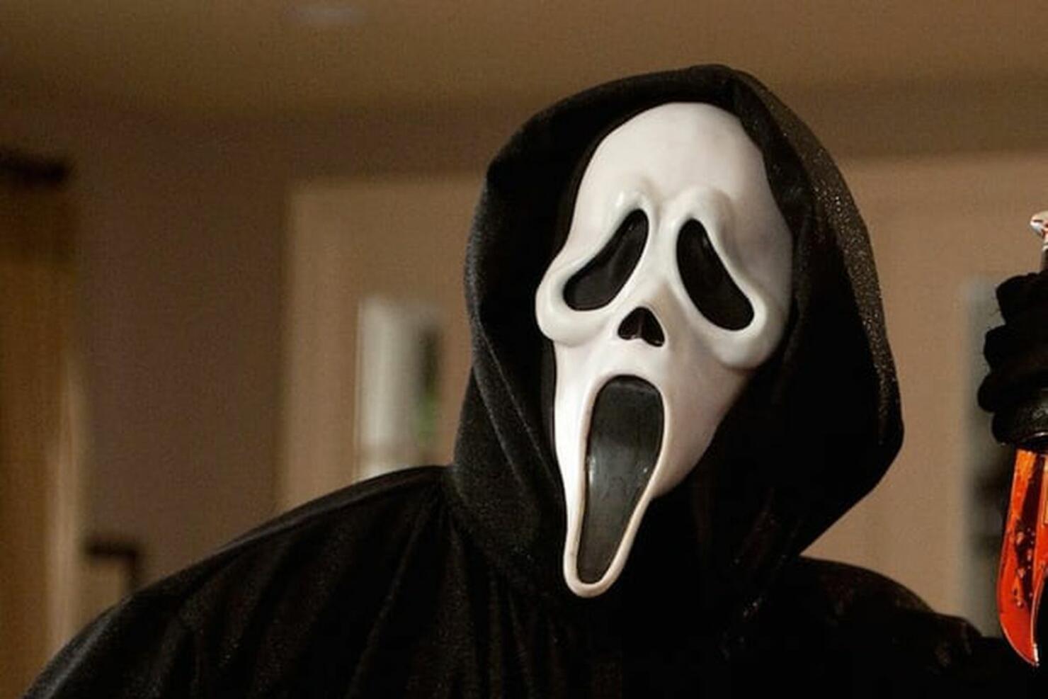 The 15 Best Horror Movies Streaming On Netflix For Halloween | iHeart