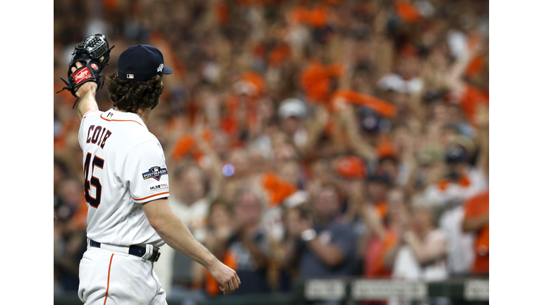 Divisional Series - Tampa Bay Rays v Houston Astros - Game Two