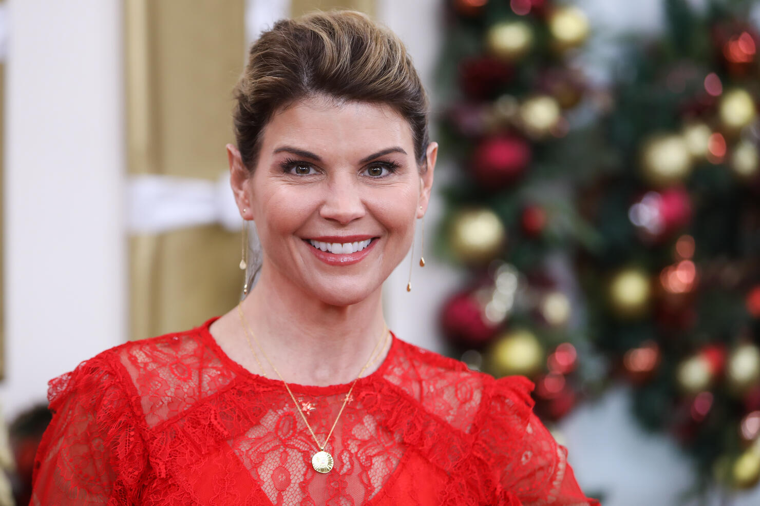 Celebrities Visit Hallmark's "Home & Family"