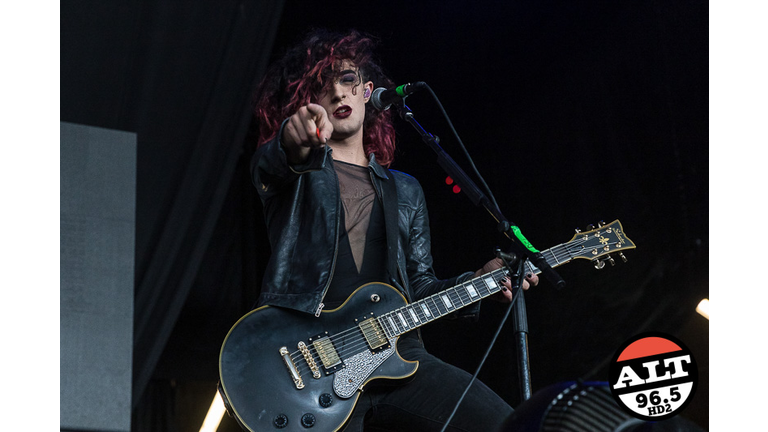 Breaking Benjamin at White River 