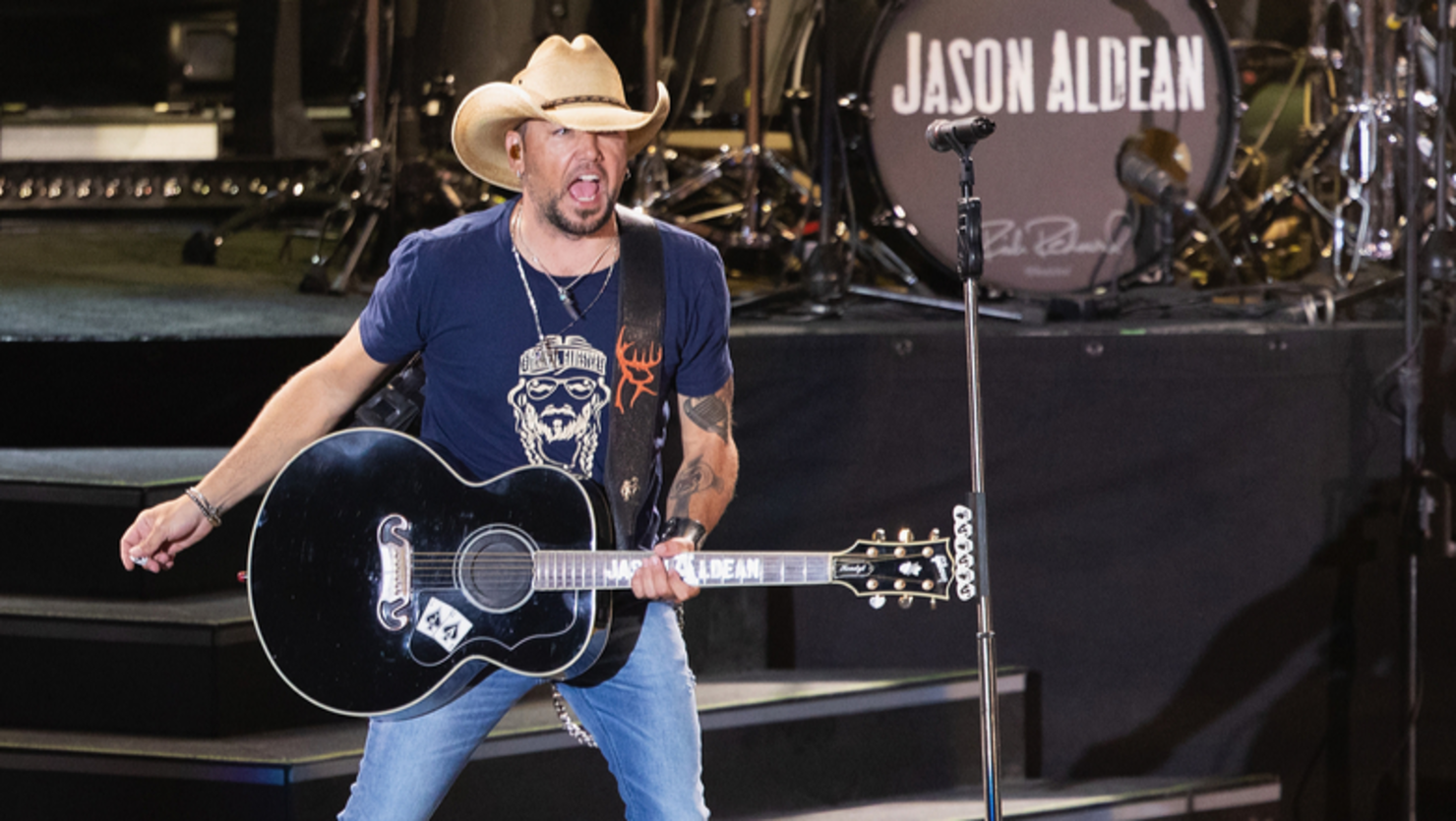 Jason Aldean's 'We Back' Video Gives Fans 360-Degree View Of His Live Show 