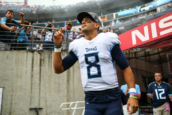 Buffalo Bills v Tennessee Titans