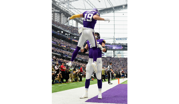 Philadelphia Eagles v Minnesota Vikings