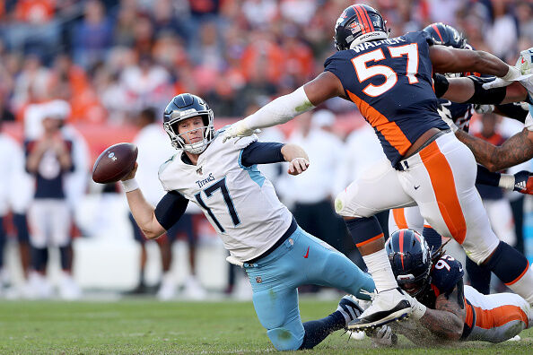 Tennessee Titans v Denver Broncos