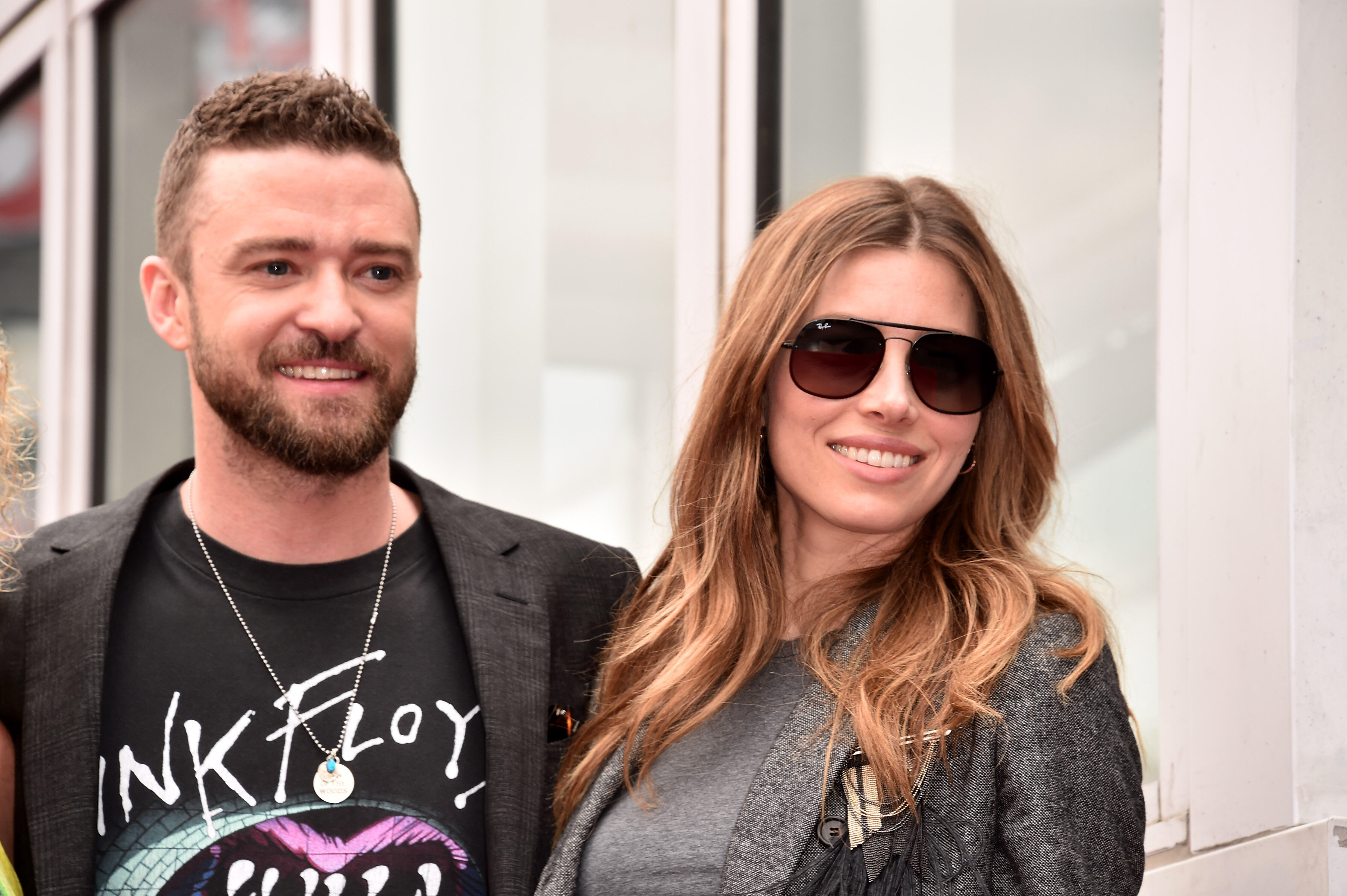 Jessica Biel & Justin Timberlake Step Out In Paris