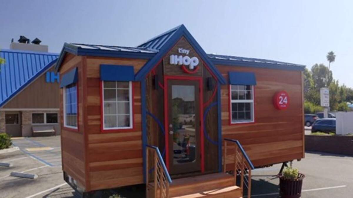 IHOP Opened A Tiny House Of Pancakes And They're Serving Dinner